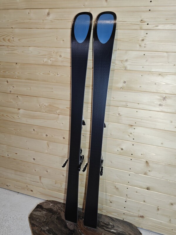 LYŽE KASTLE PX 81 151CM
